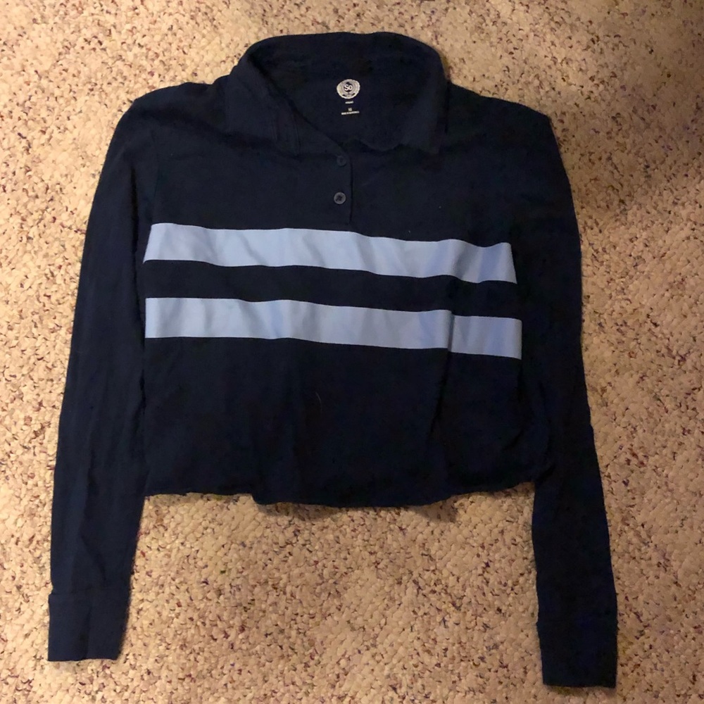 Long sleeve crop top